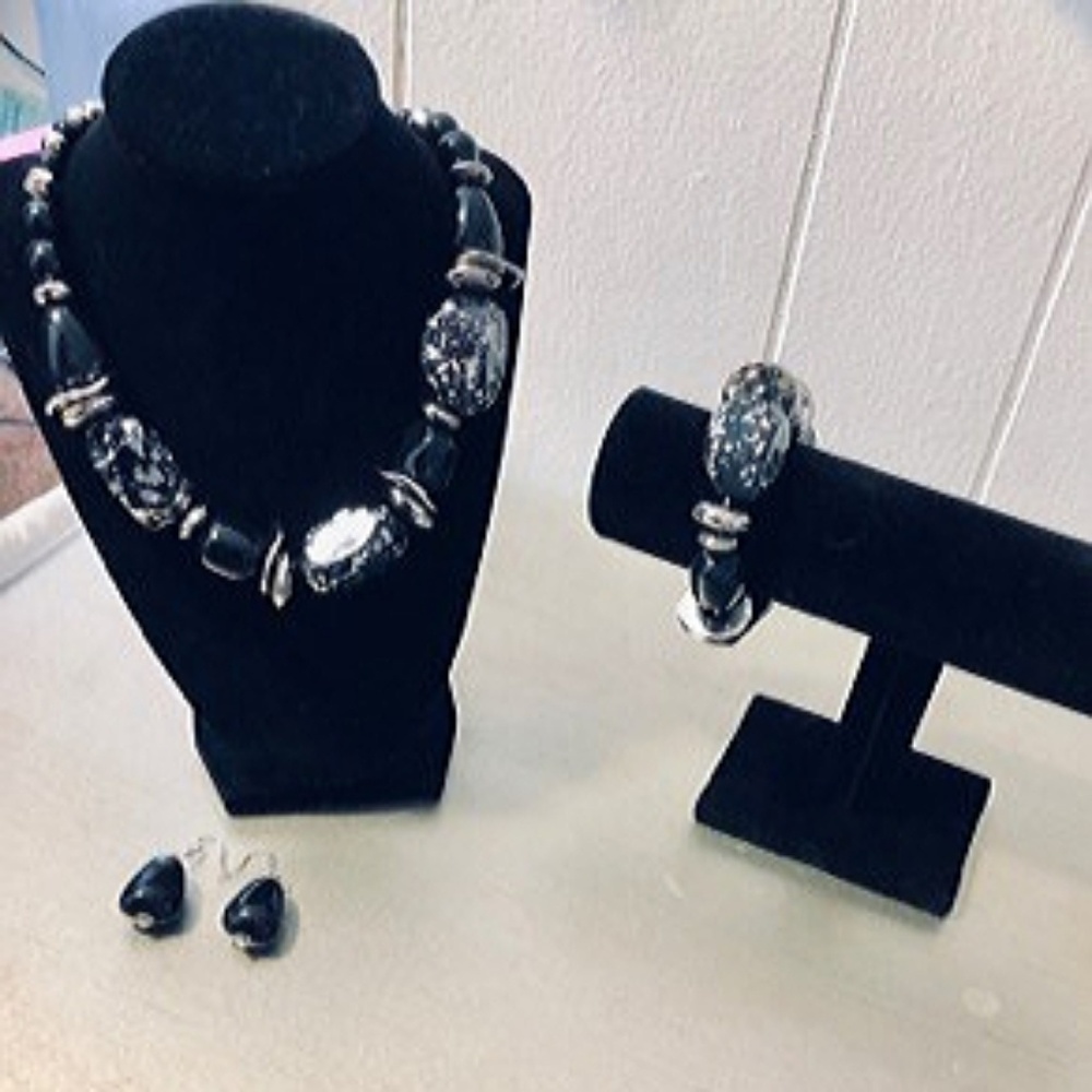 Charcoal Marbled Stone Set